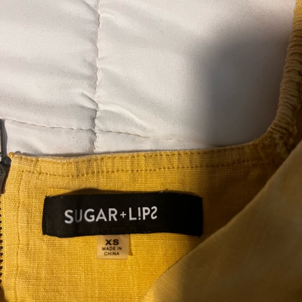 Crop top - Picture 3 of 3